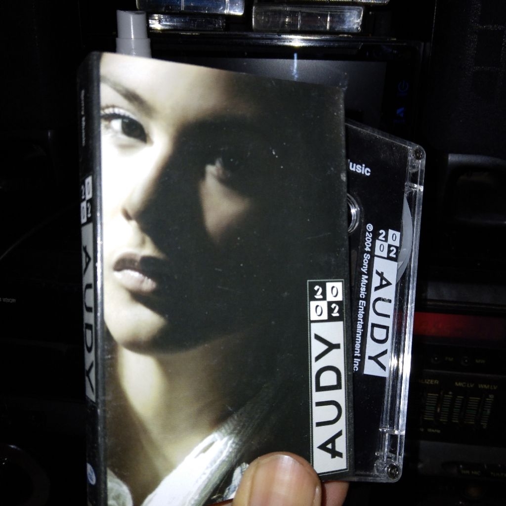 Kaset Audy 2002