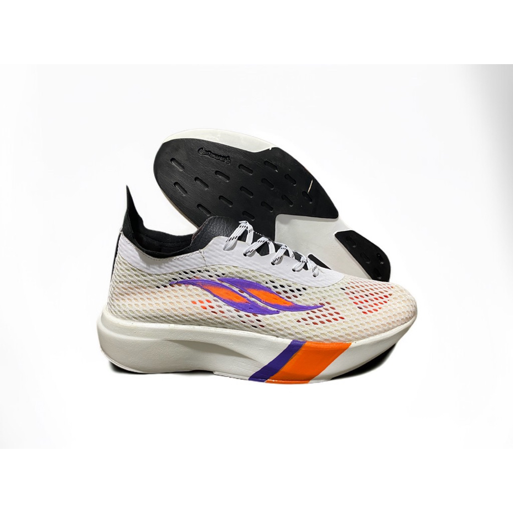 Sepatu lari Glegibs Aero Nimbus in original brand lokal UMKM Indonesia sepatu lari pria wanita