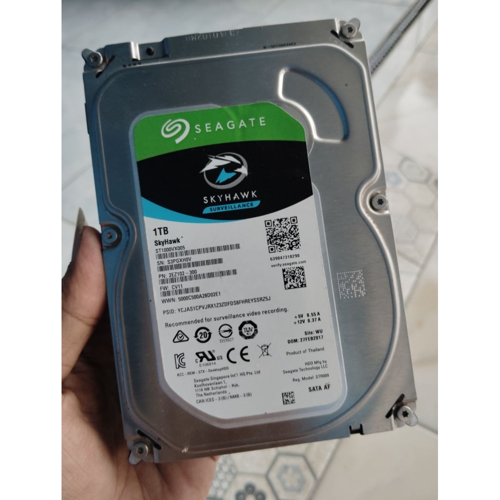 Hardisk Seagate Skyhawk 1TB original barcode