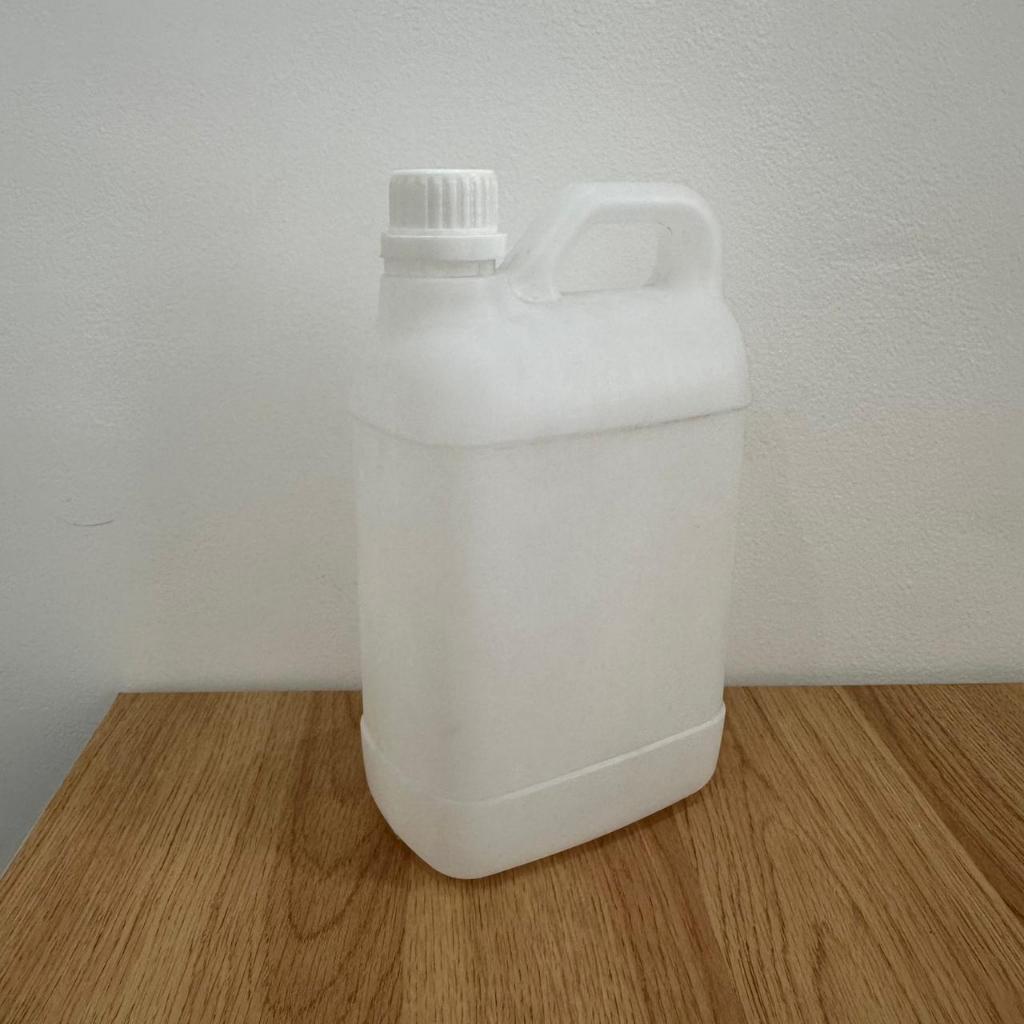 Botol Jerigen 2 Liter HDPE Baru Segel Steril Foodgrade Harga Distributor / Jerigen 2 L