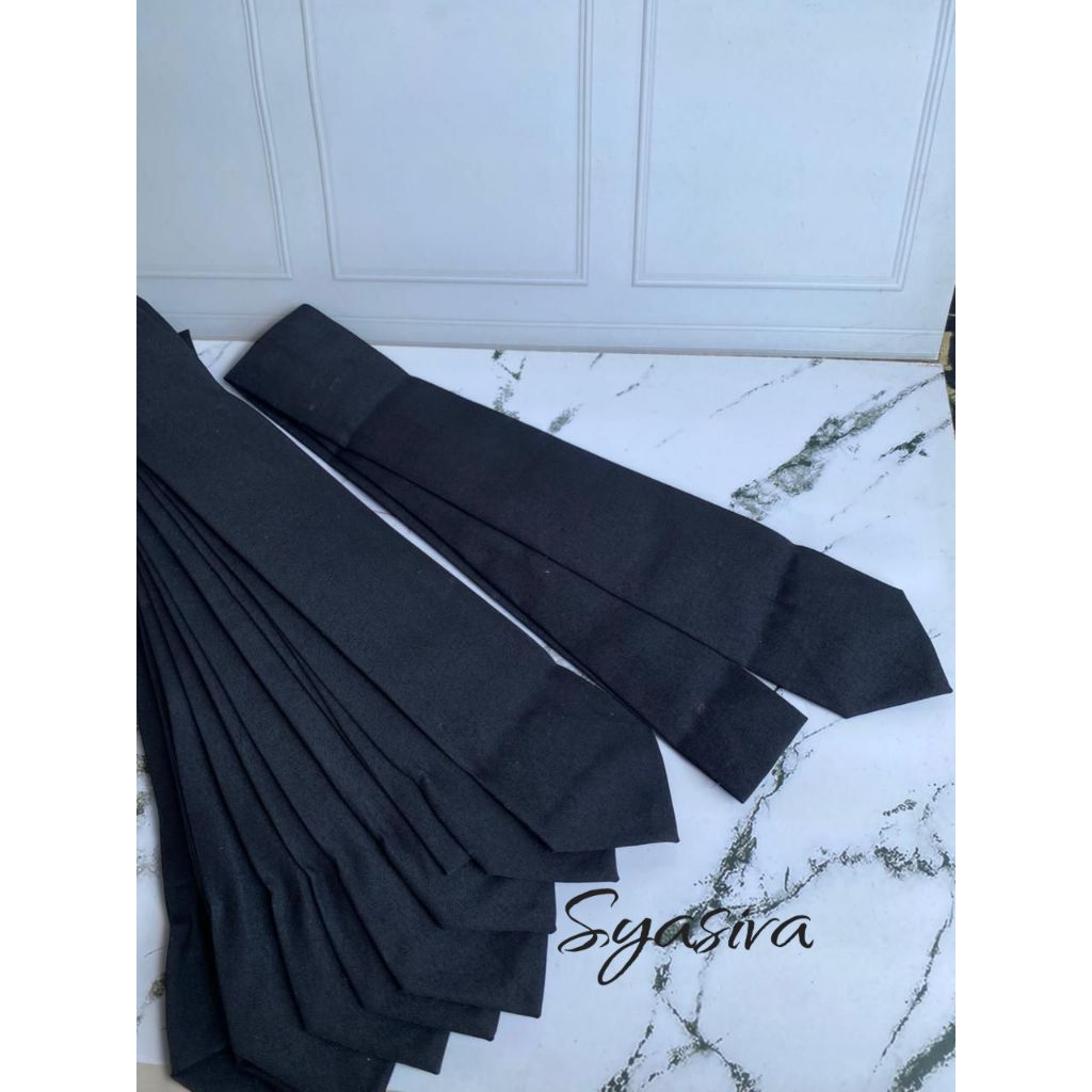 Grosir Dasi Hitam Kerja manual bisa dipakai semi formal cewe cowok
