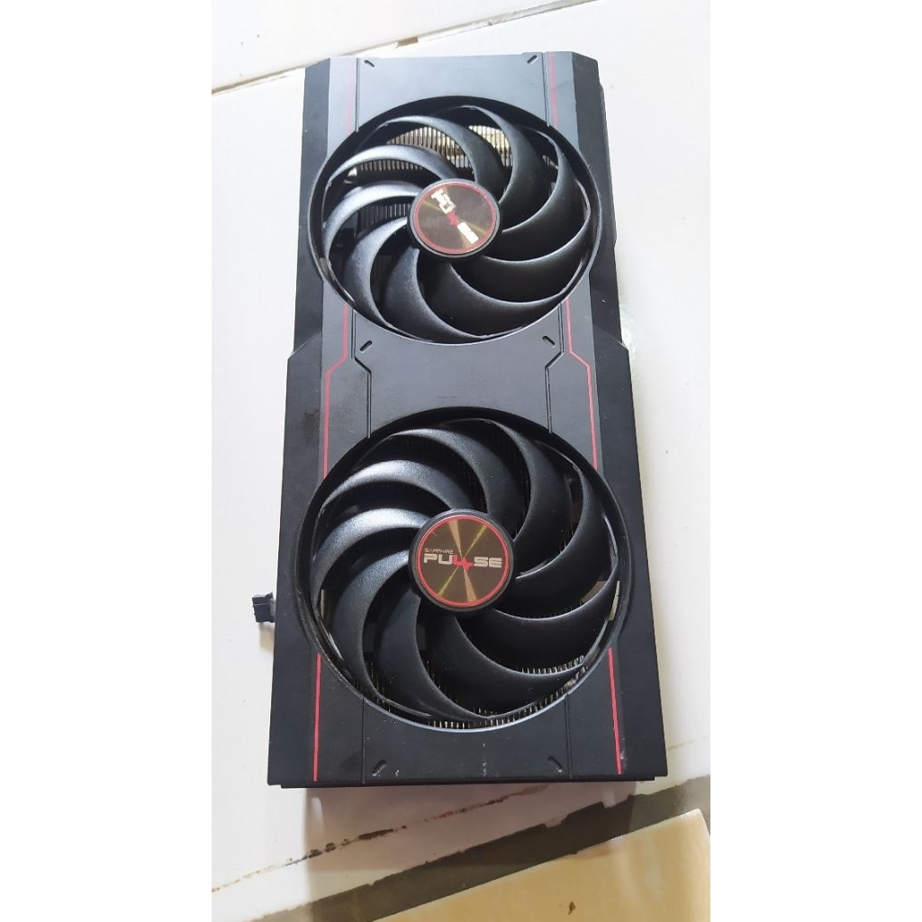 Sapphire Pulse AMD Radeon RX 6600 XT Fan Dan Heatsing