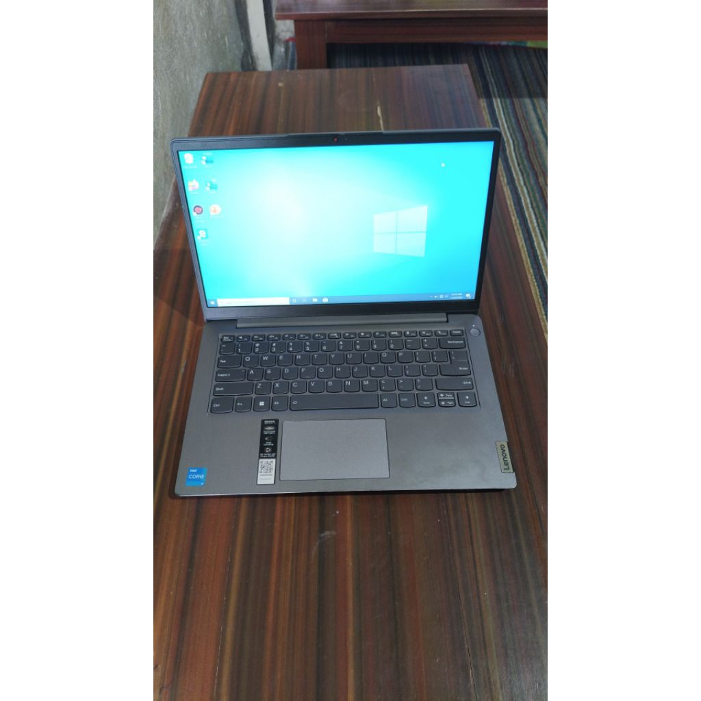 Lenovo IdeaPad slim i3 gen 12  (slim 3 14IAU7)