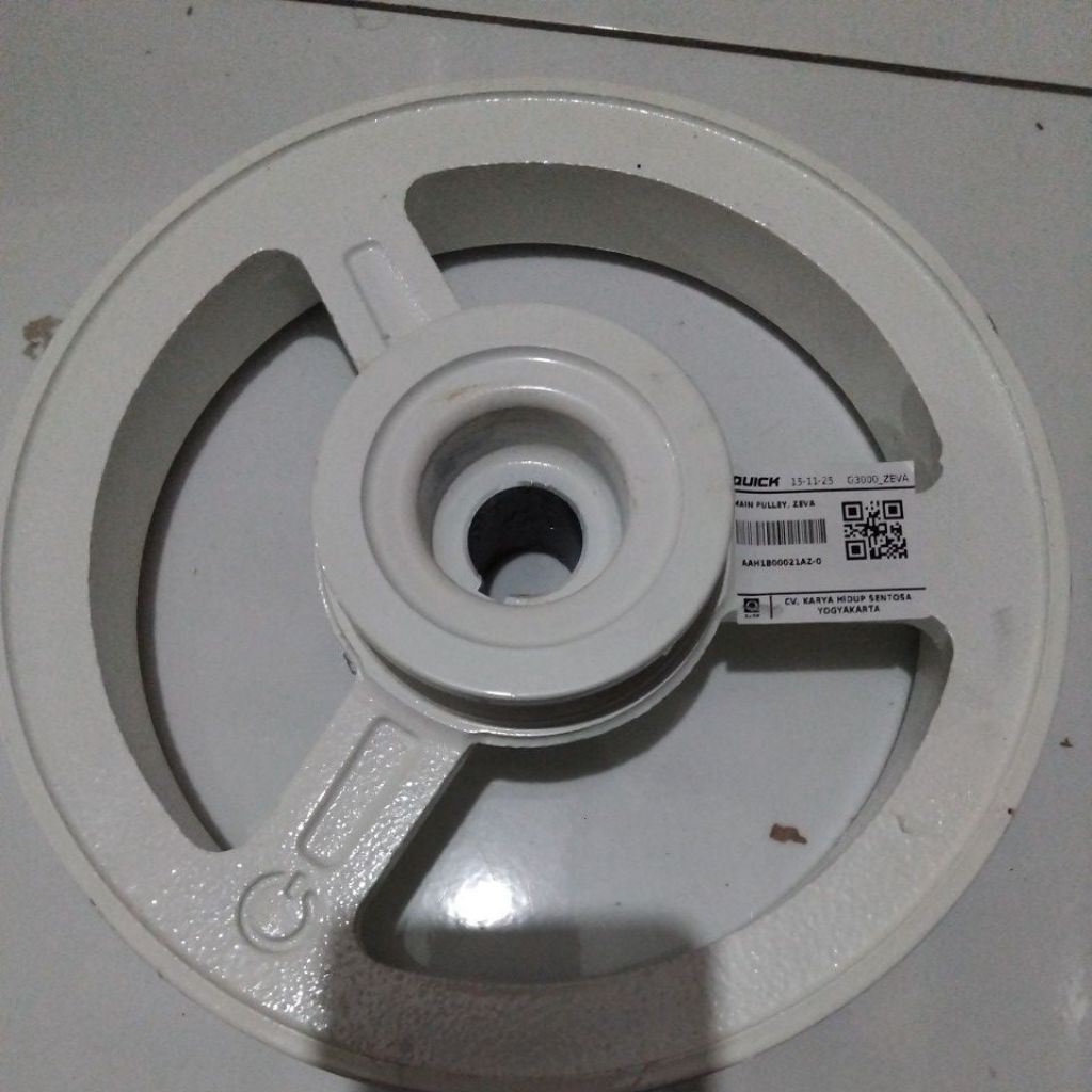 MAIN PULLY G 3000 ZEVA / PULLY GARDAN MESIN TRAKTOR ZEVA G 3000 / PULLY GARDAN ZEVA ORIGINAL QUICK