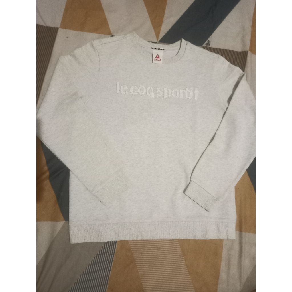 cn, crewneck, sweater le coq sportif, size M bisa untuk anak remaja