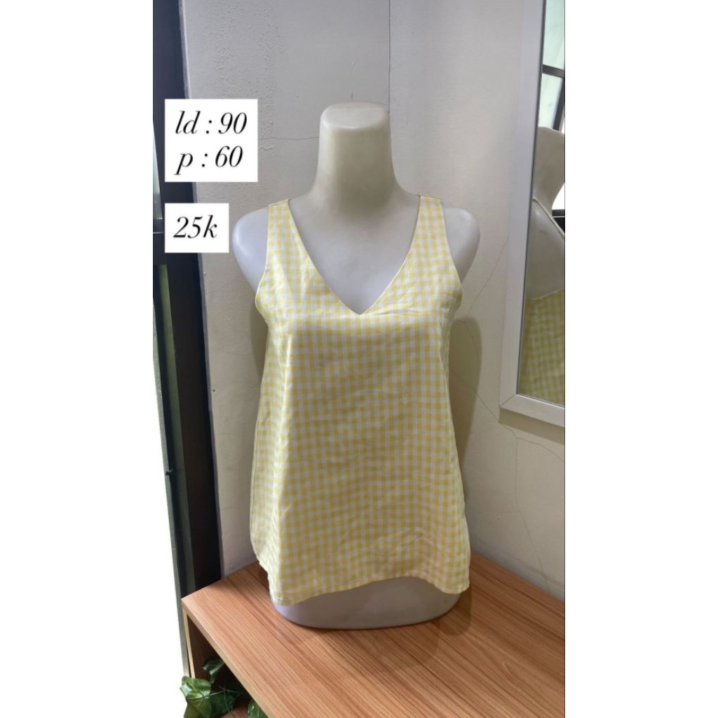 preloved atasan kutung soft yellow