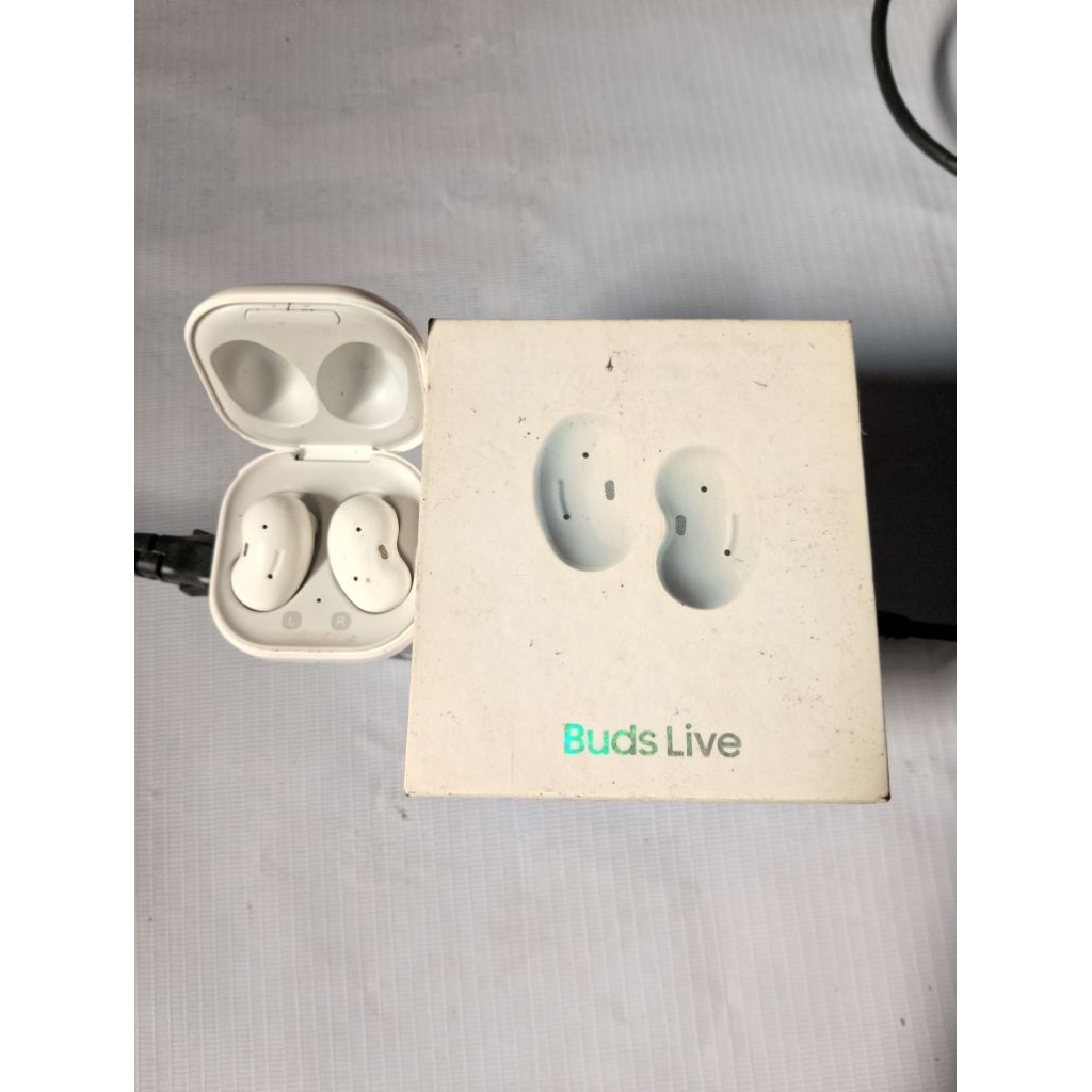 Samsung Galaxy Buds Live