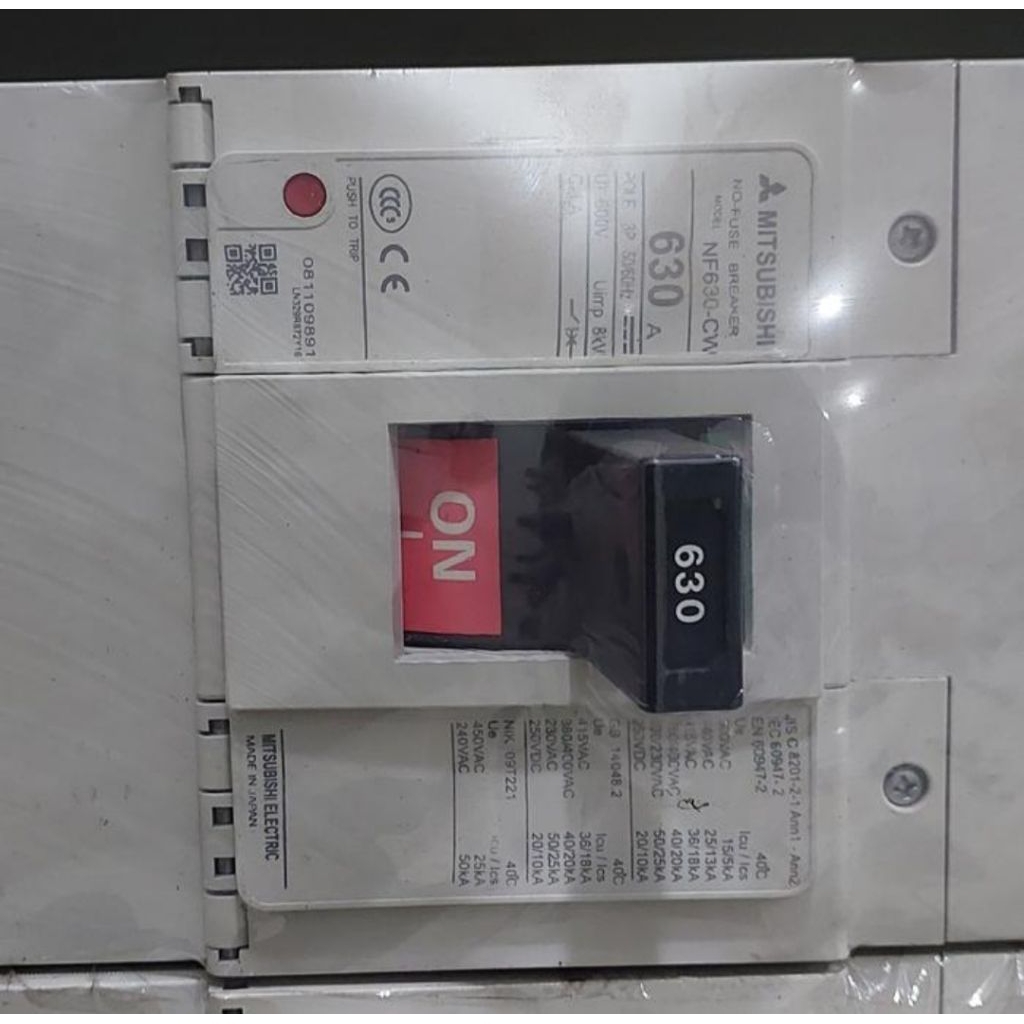 Mccb breaker mitsubishi 300A-350A-400A-630A Original