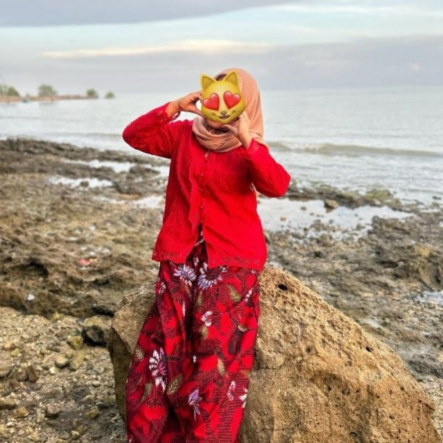 ADAT MARLENA Baju Adat Marlena Khas Madura Kebaya dan Rok Marlena untuk Wanita KHAS MADURA/ KEBAYA D