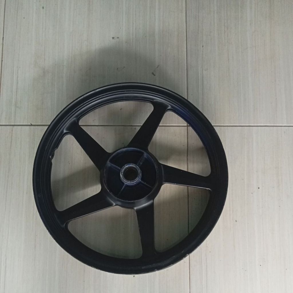 pelek velg belakang yamaha vixion old original copotan motor