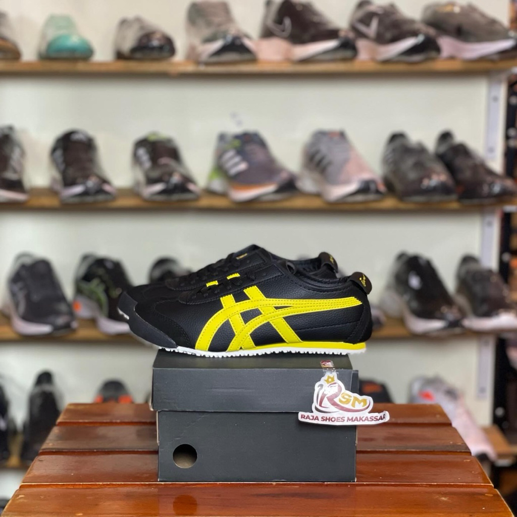 Onit Suka Black Yellow