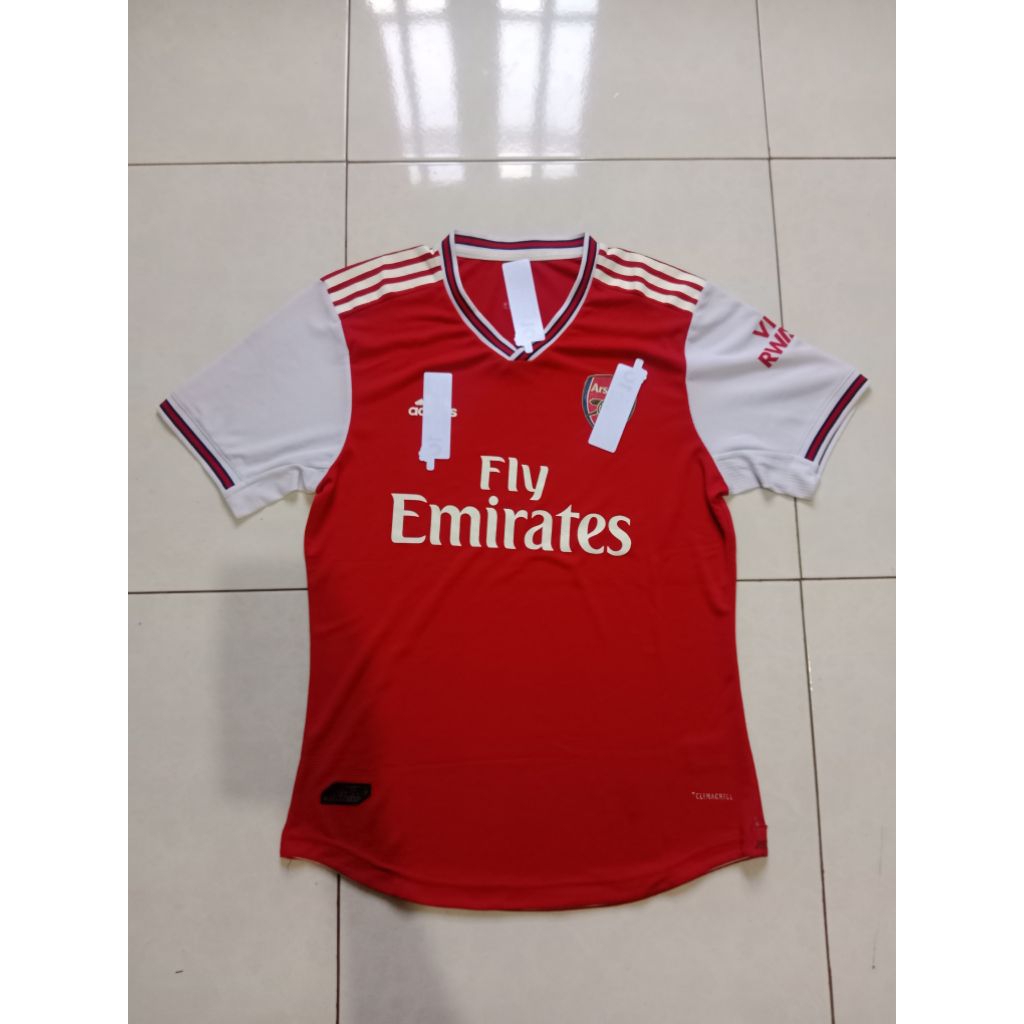 jersey arsenal player issue