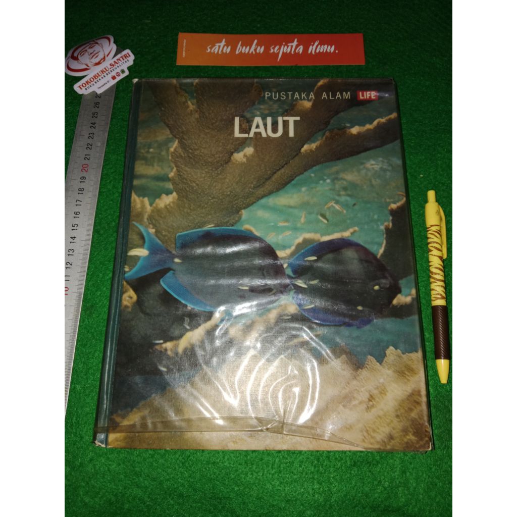 Buku Ensiklopedia Pustaka Alam Life : Laut.