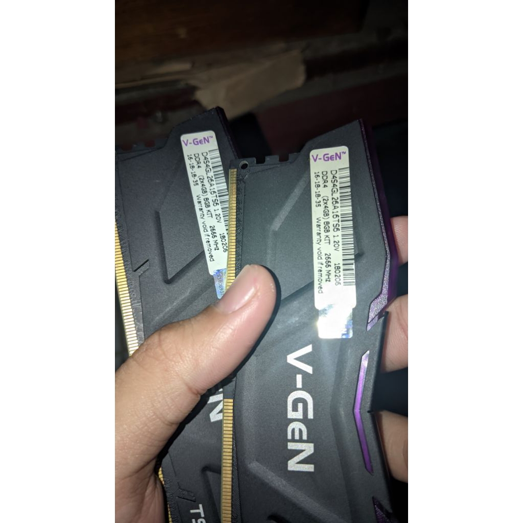 RAM KIT VGEN 2x4Gb TSUNAMI DDR4 2666mhz second.