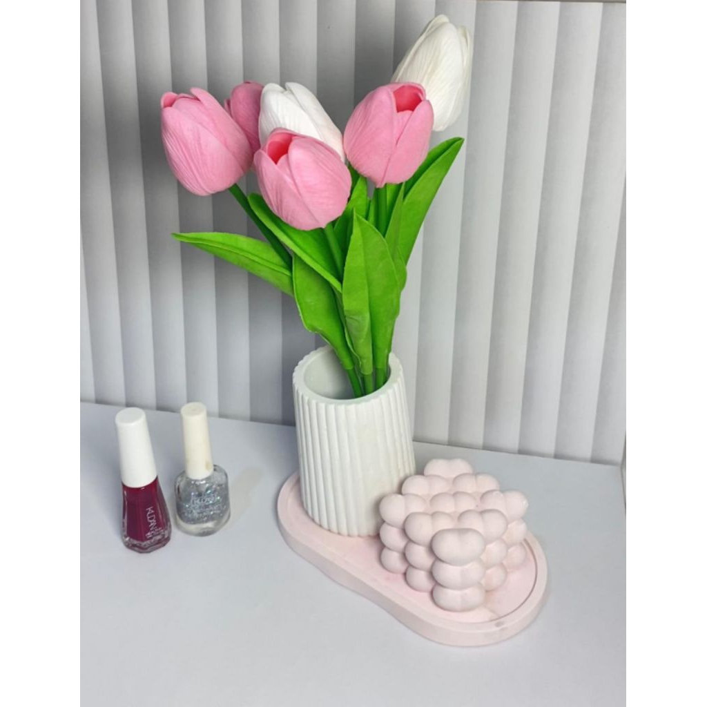 Vas bunga aesthetic & Bunga Tulip Artificial