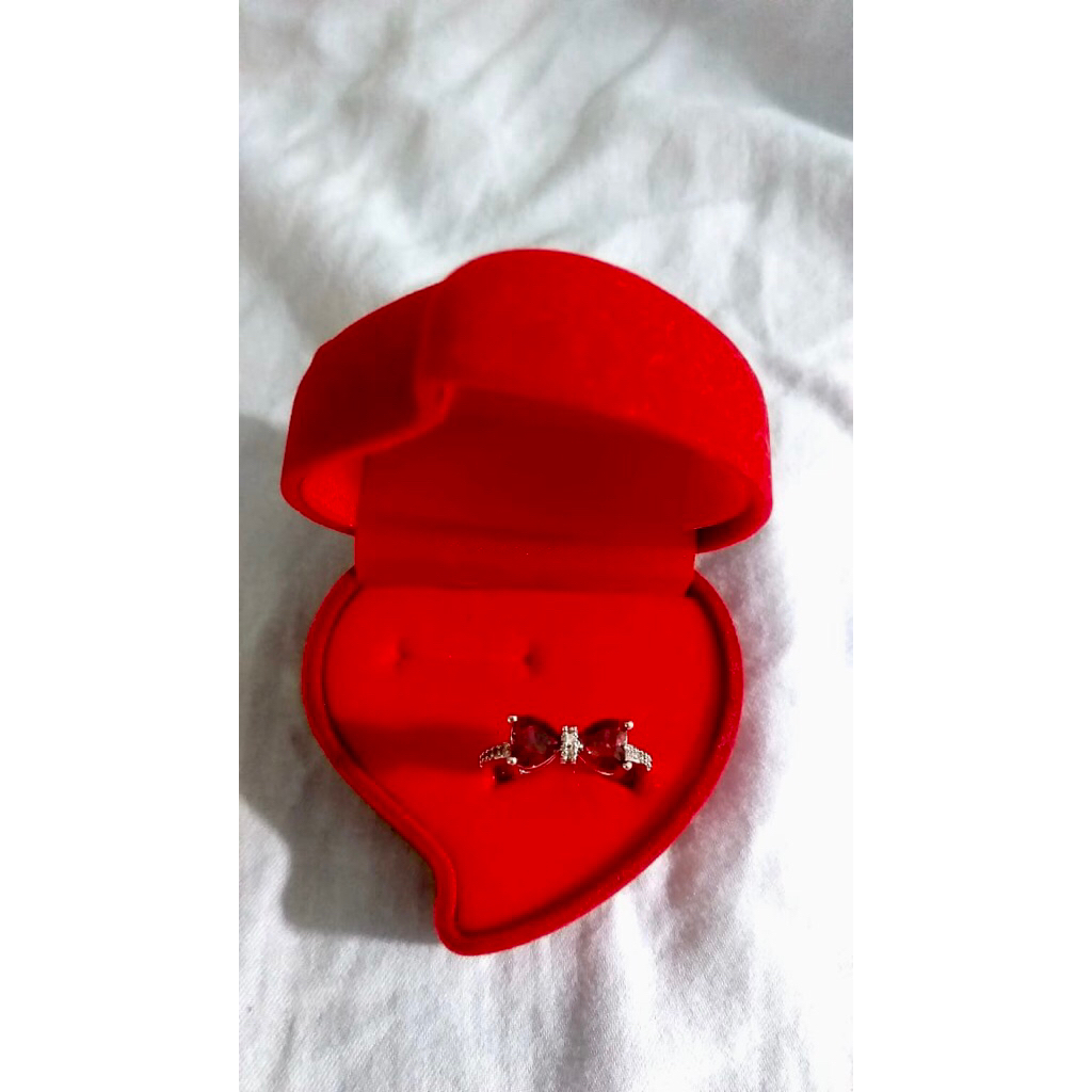 CINCIN PITA MERAH DAN HIJAU GOLD