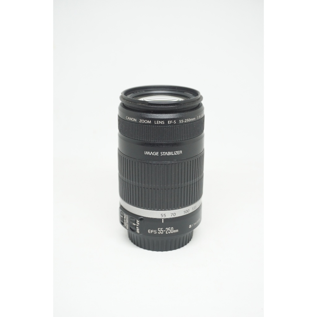 Lensa Canon EFS 55 250 mm IS aka 55-250mm IS