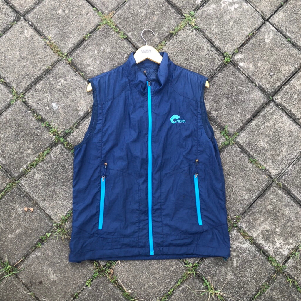 vest lighweight outdoor Nepa preloved not arcteryx