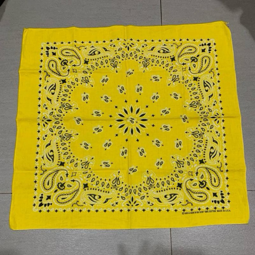 Bandana Paisley Have-A-Hank Yellow Light Made in USA Brand New Old Stock Import