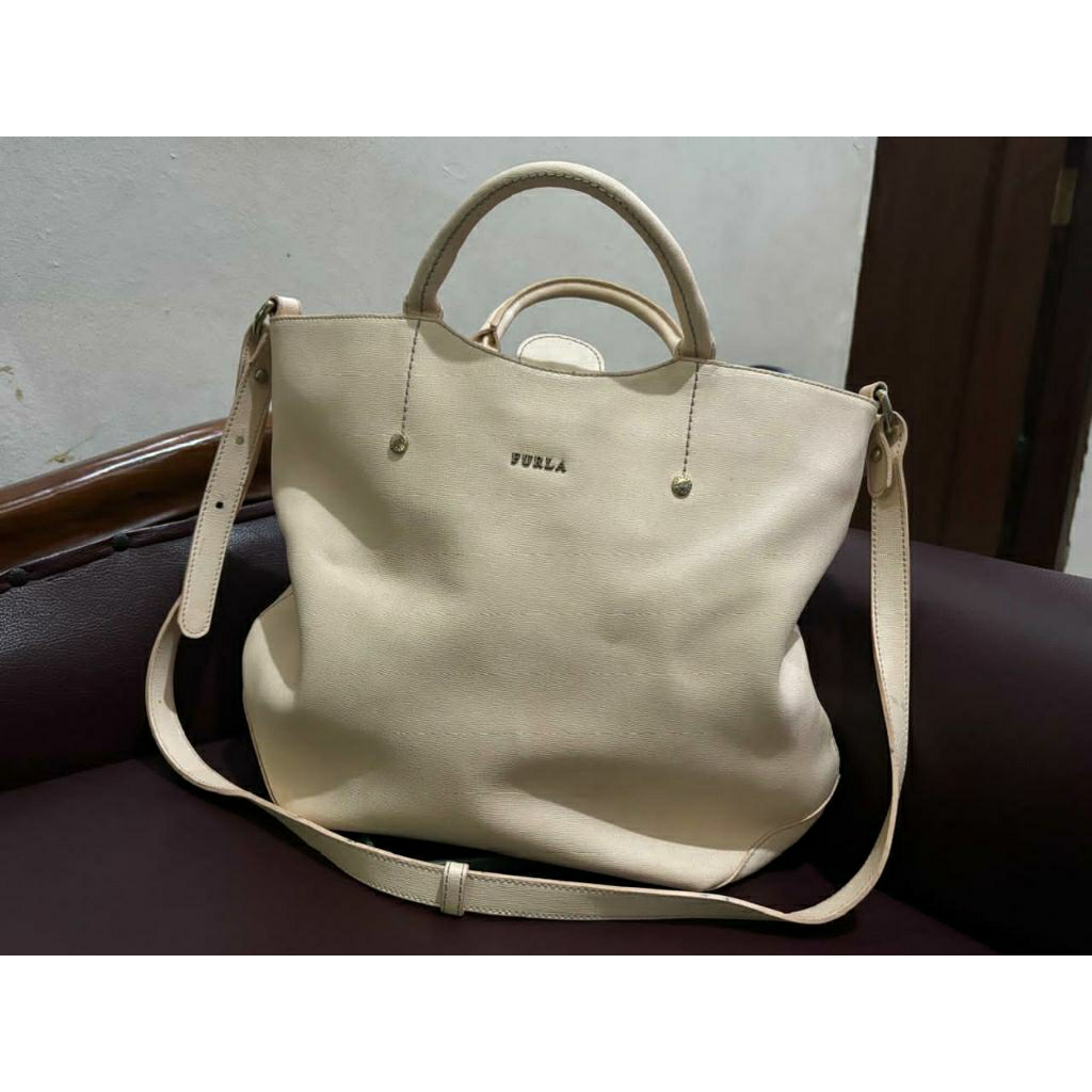 Tas second Furla cream