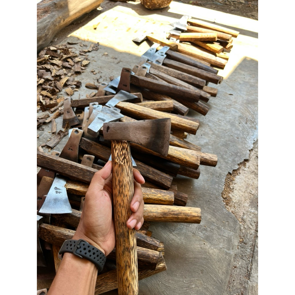 Kapak serbaguna gagang kayu aren bahan berkualitas