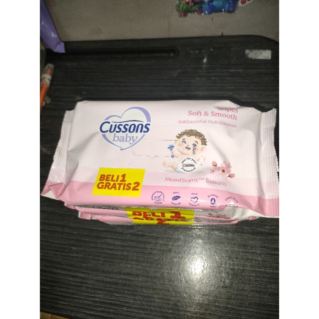 Tisue Basah Cussons