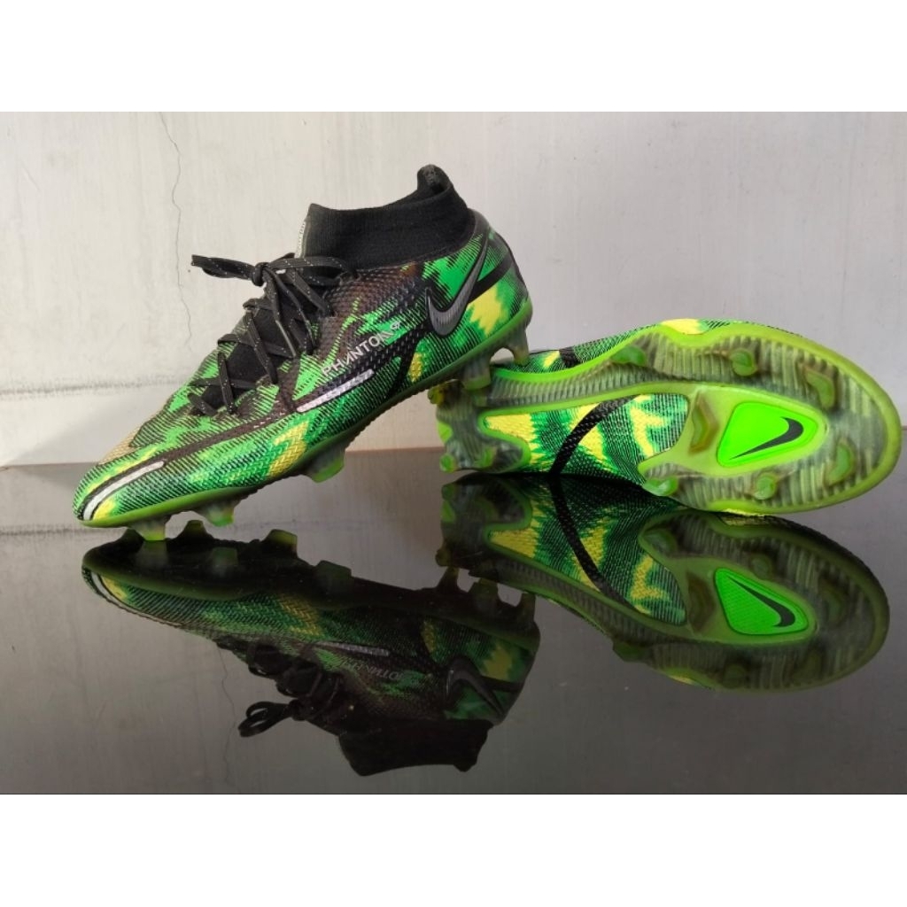 Sepatu bola Nike Phantom GT 2 elite original
