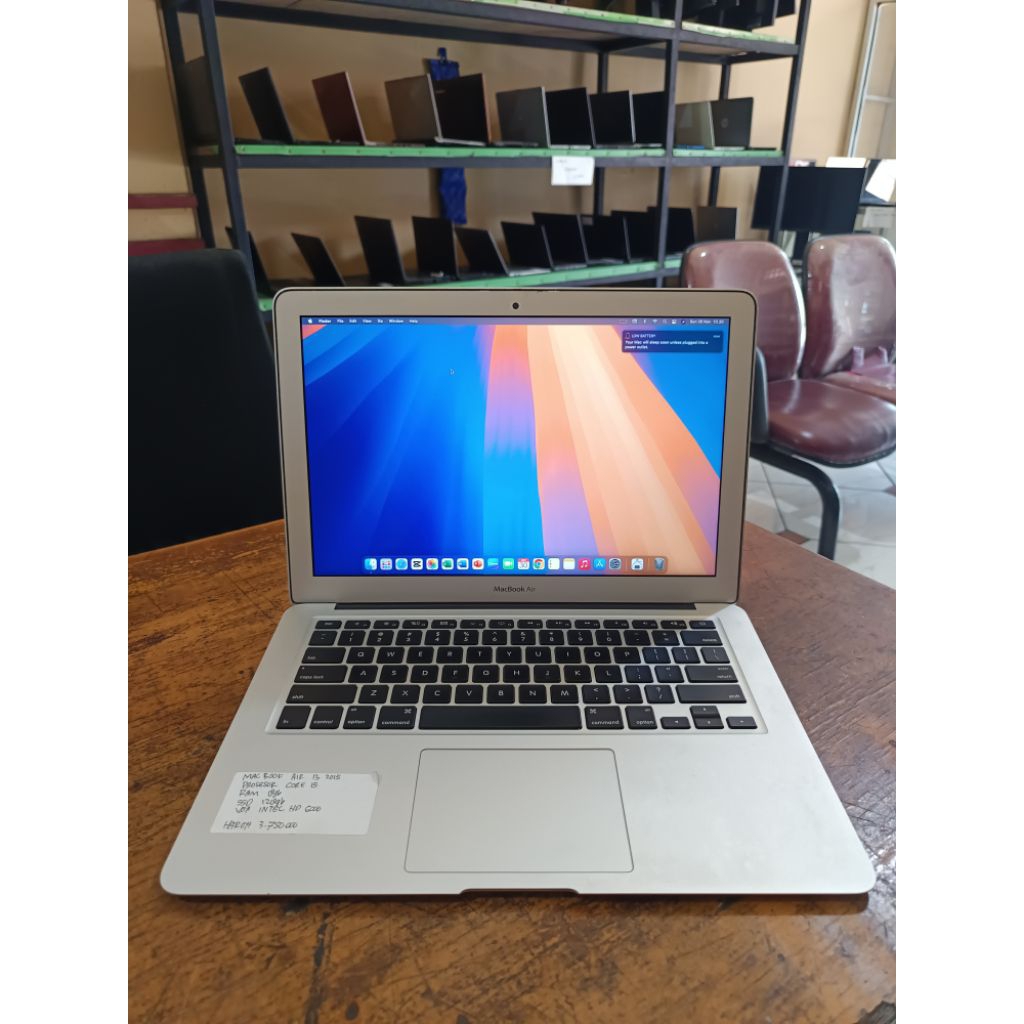 MacBook Air 13 2015 intel core i5  ram 8gb