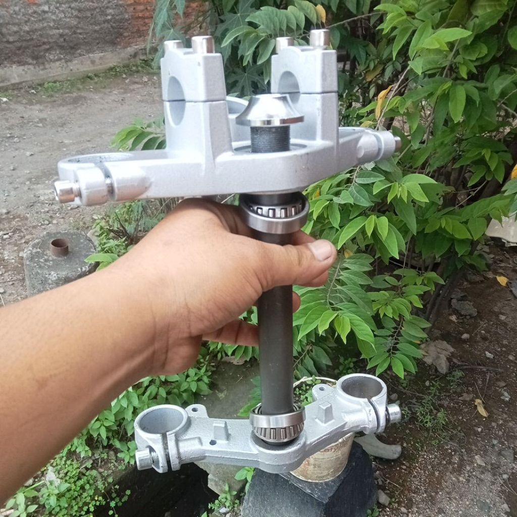 Segitiga T atas bawah ninja rr r as segitiga T skok ninja r atas bawah impor pnp honda