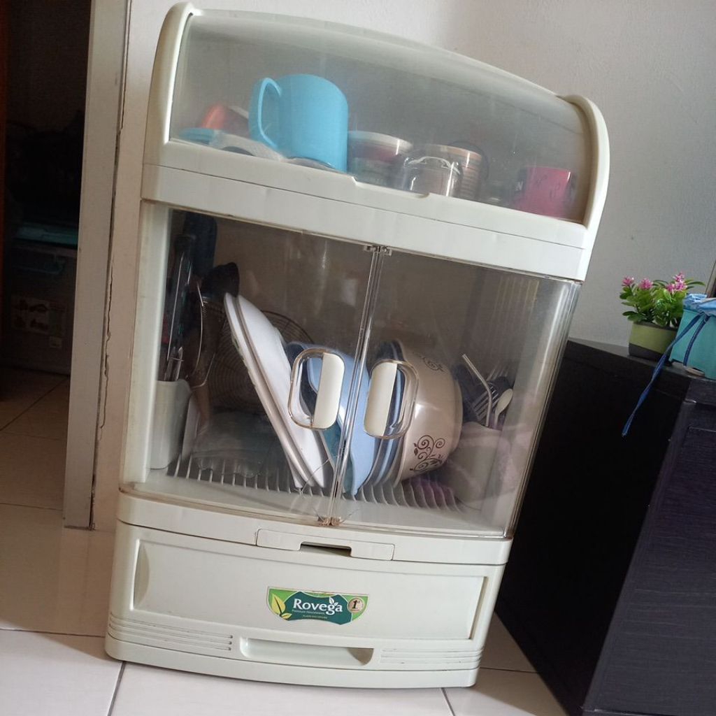 Lemari Rak Piring ROVEGA Minimalis Modern preloved