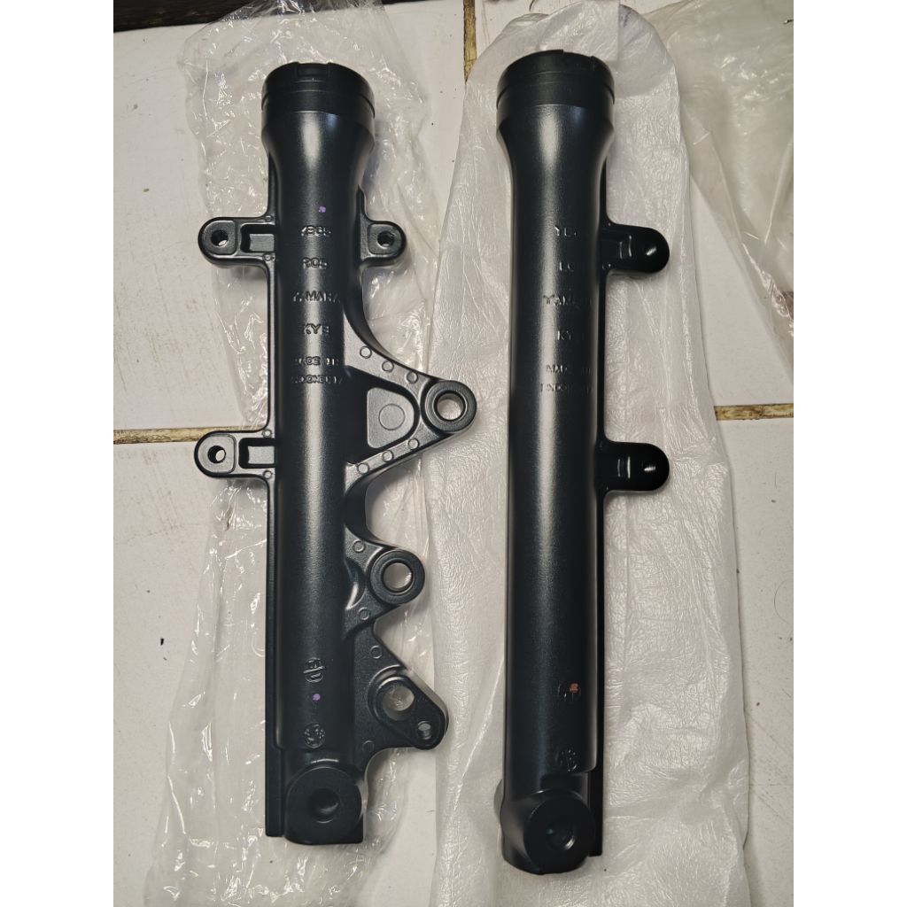 Bottom shock depan aerox original