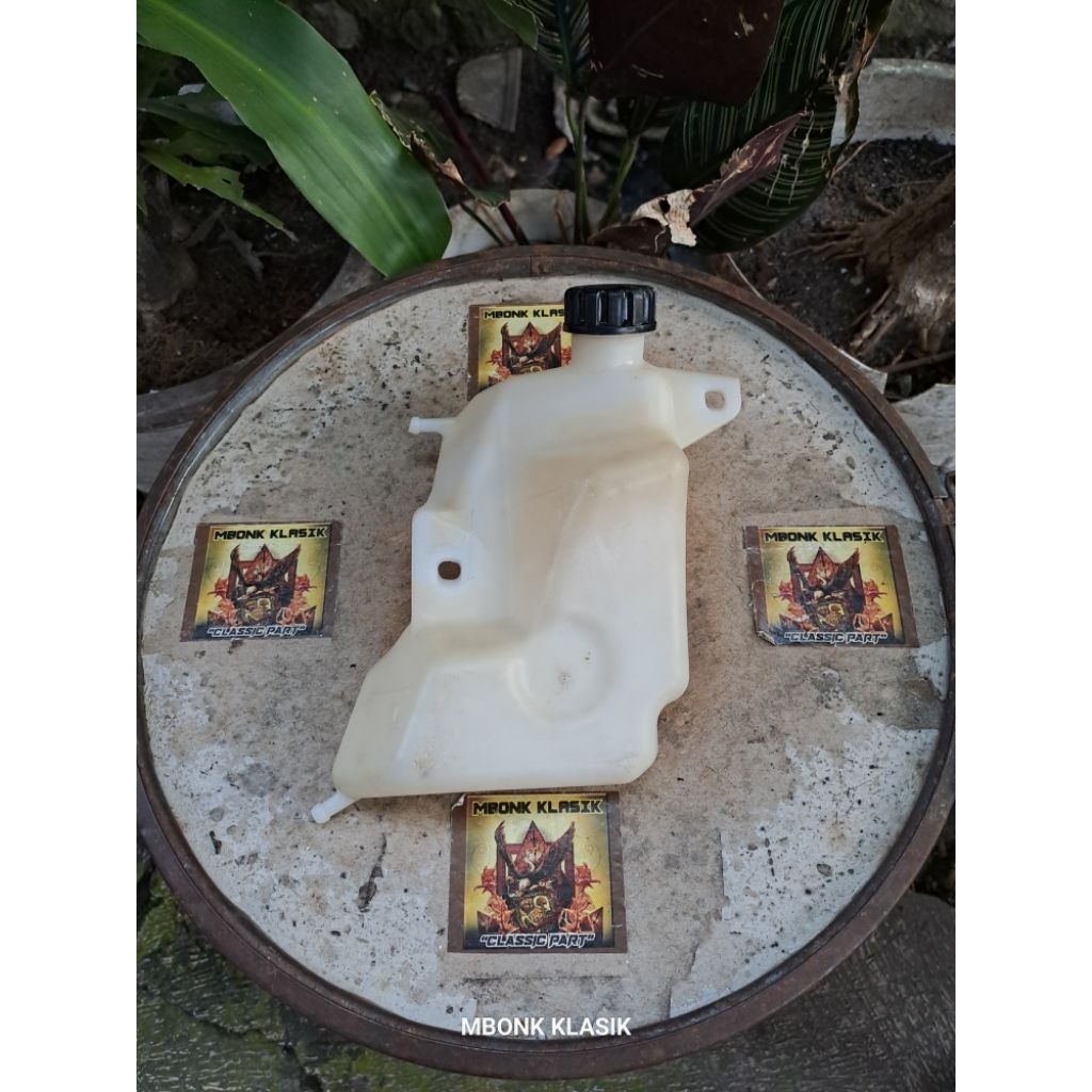 tabung wadah air radiator ninja 150 rr new ORIGINAL wadah tabung air radiator ninja rr new tempat ai