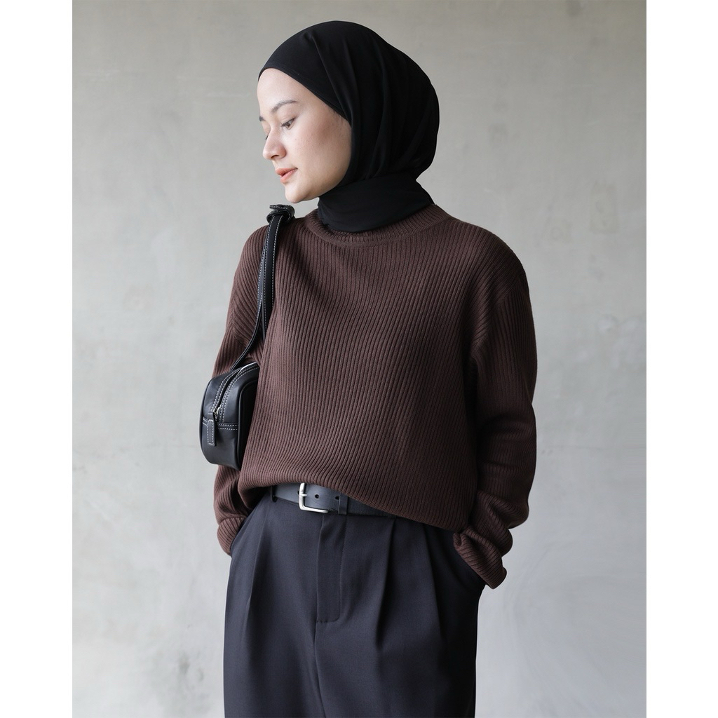 Preloved Saba Modest Essential Knit Top Brown