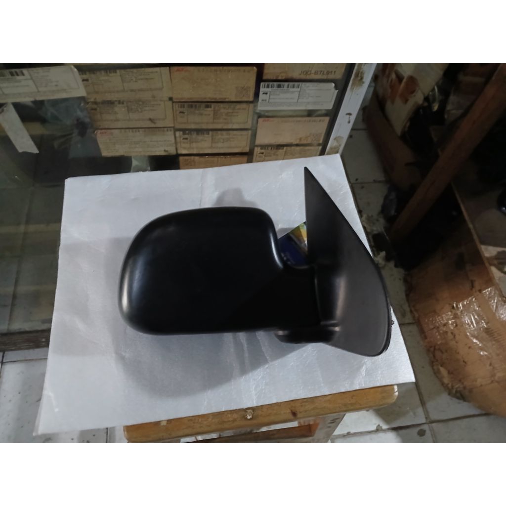 spion daihatsu taruna kanan manual kaca