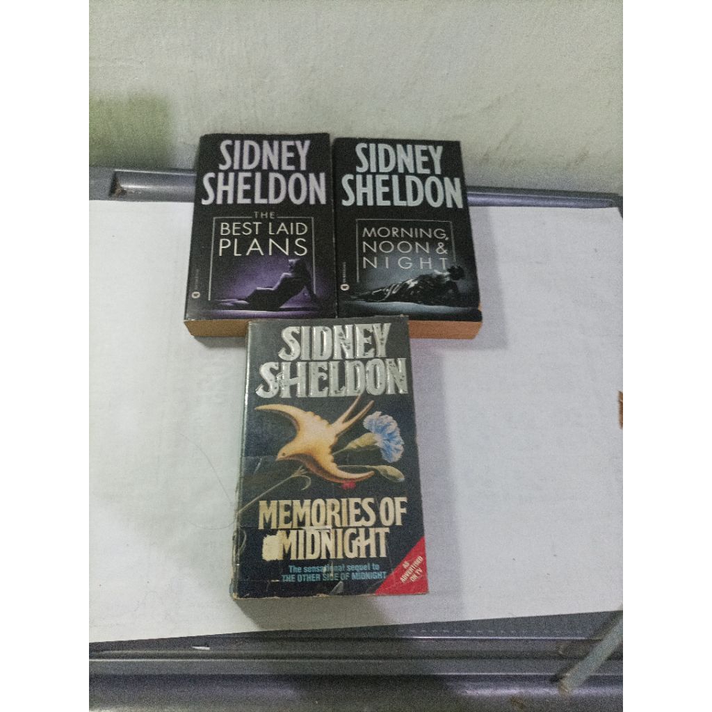 novel import Memories Of Midnight, morning,  noon & night, the best laid plans ( Sidney Sheldon)/har