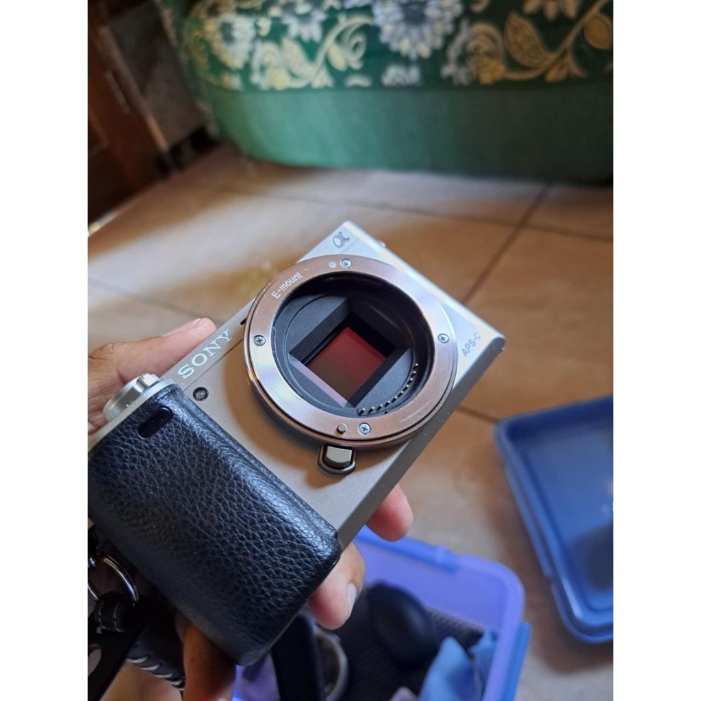 Sony a6000+Lensa Kit 16-50mm+Lensa Fix 35mm f1.4