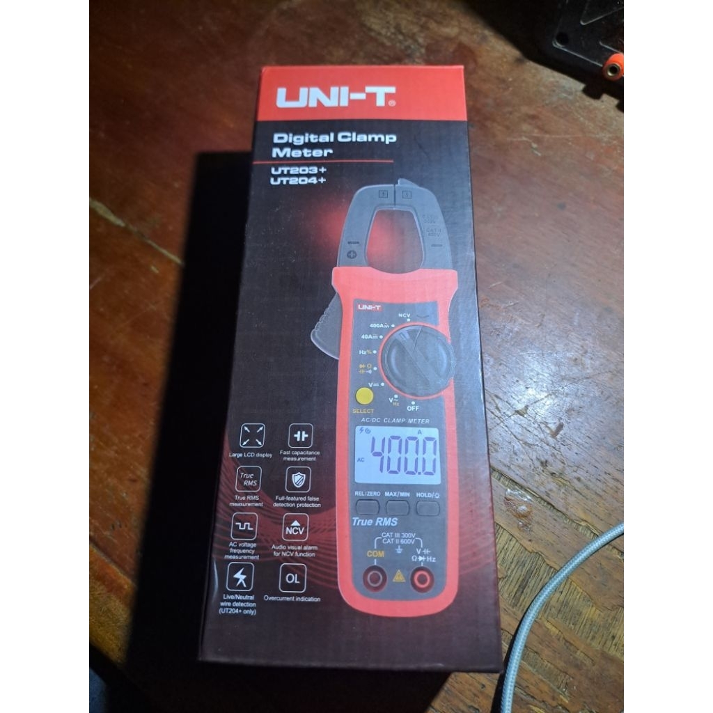Clamp Meter AC / DC Uni-T 203+