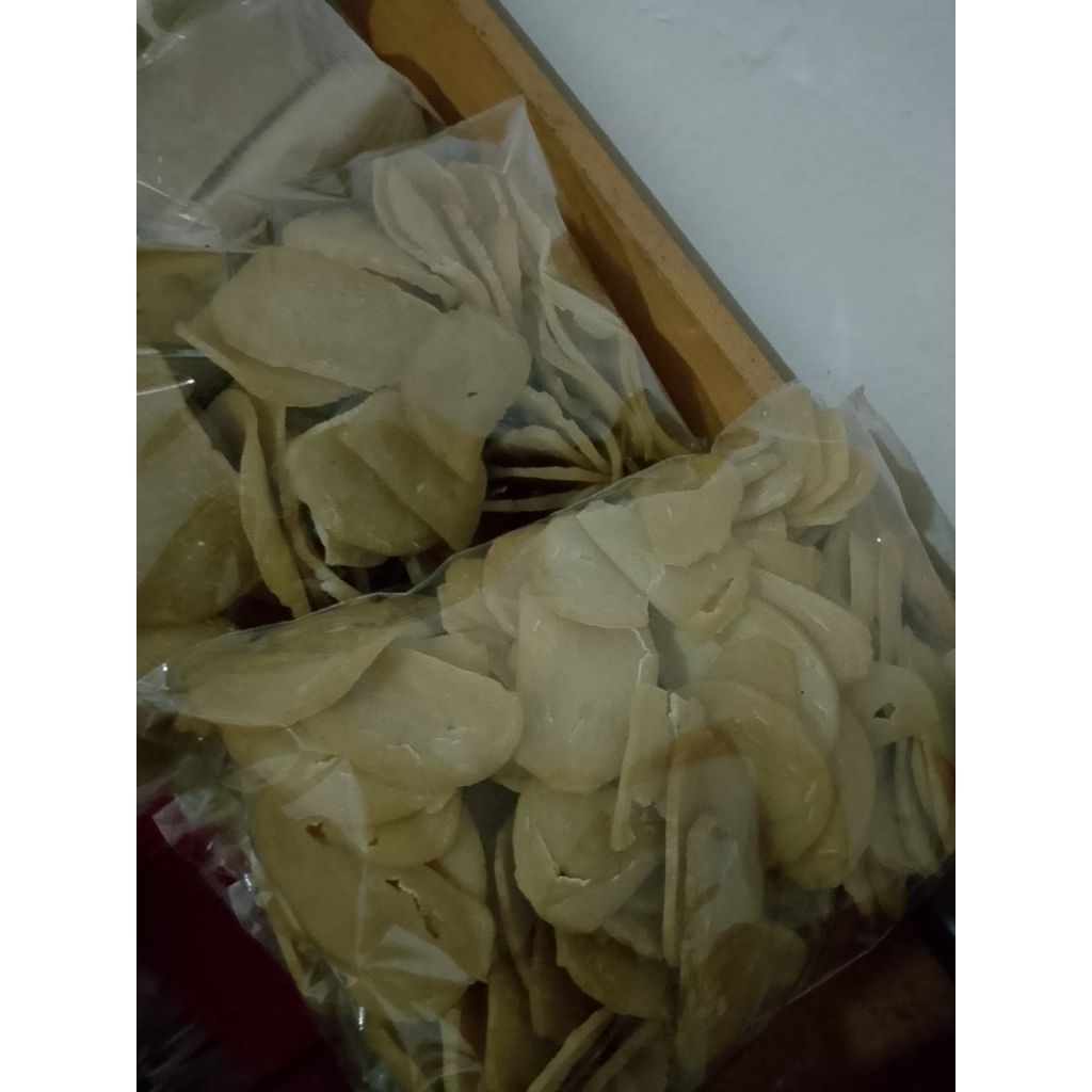 krupuk bandeng khas lekok