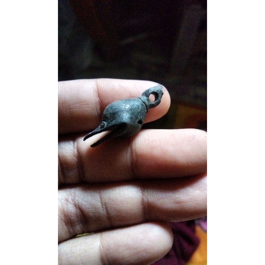 benda kuno antik klinting temuan