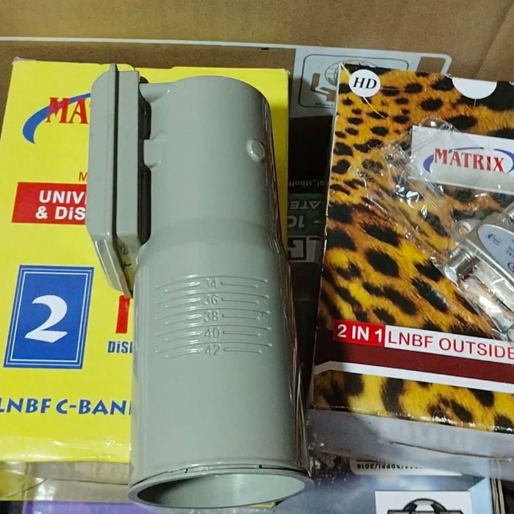 LNB Matrix C Band 1R Universal – LNB Parabola C-Band 1 Output
