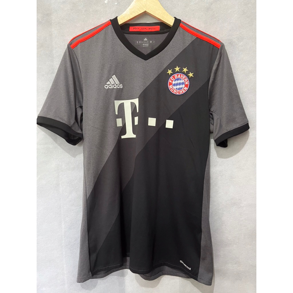 Jersey Original Bayern Munchen Away 2016/2017 (M)