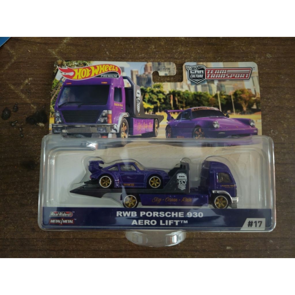 Hot Wheels Team Transport - RWB Porsche 930