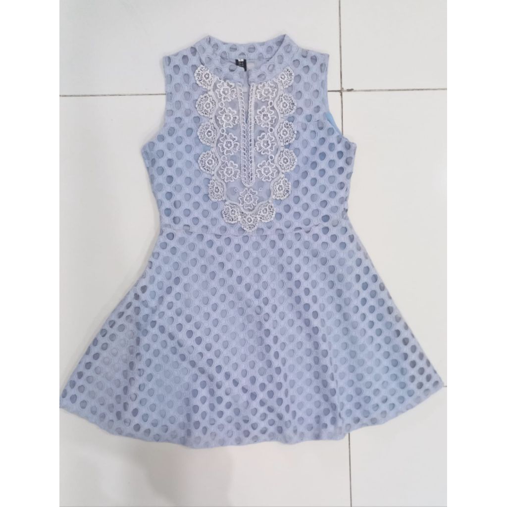 Preloved Dress brukat kutung