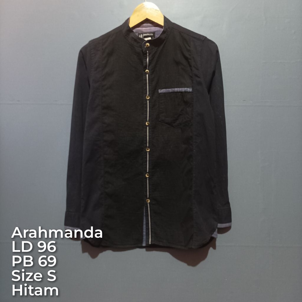 kemeja kerah Shanghai warna hitam pekat| kemeja second bekas pakai