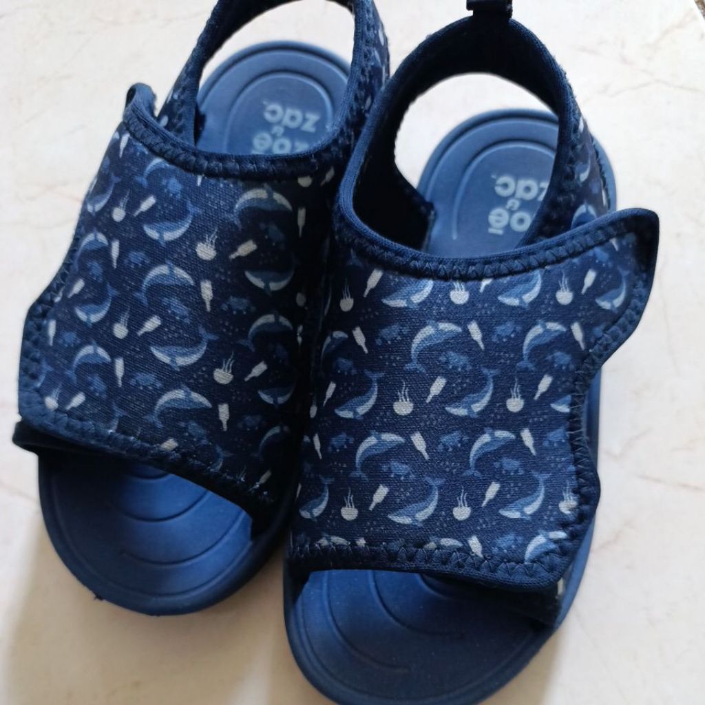preloved sandal anak Zoe and zac