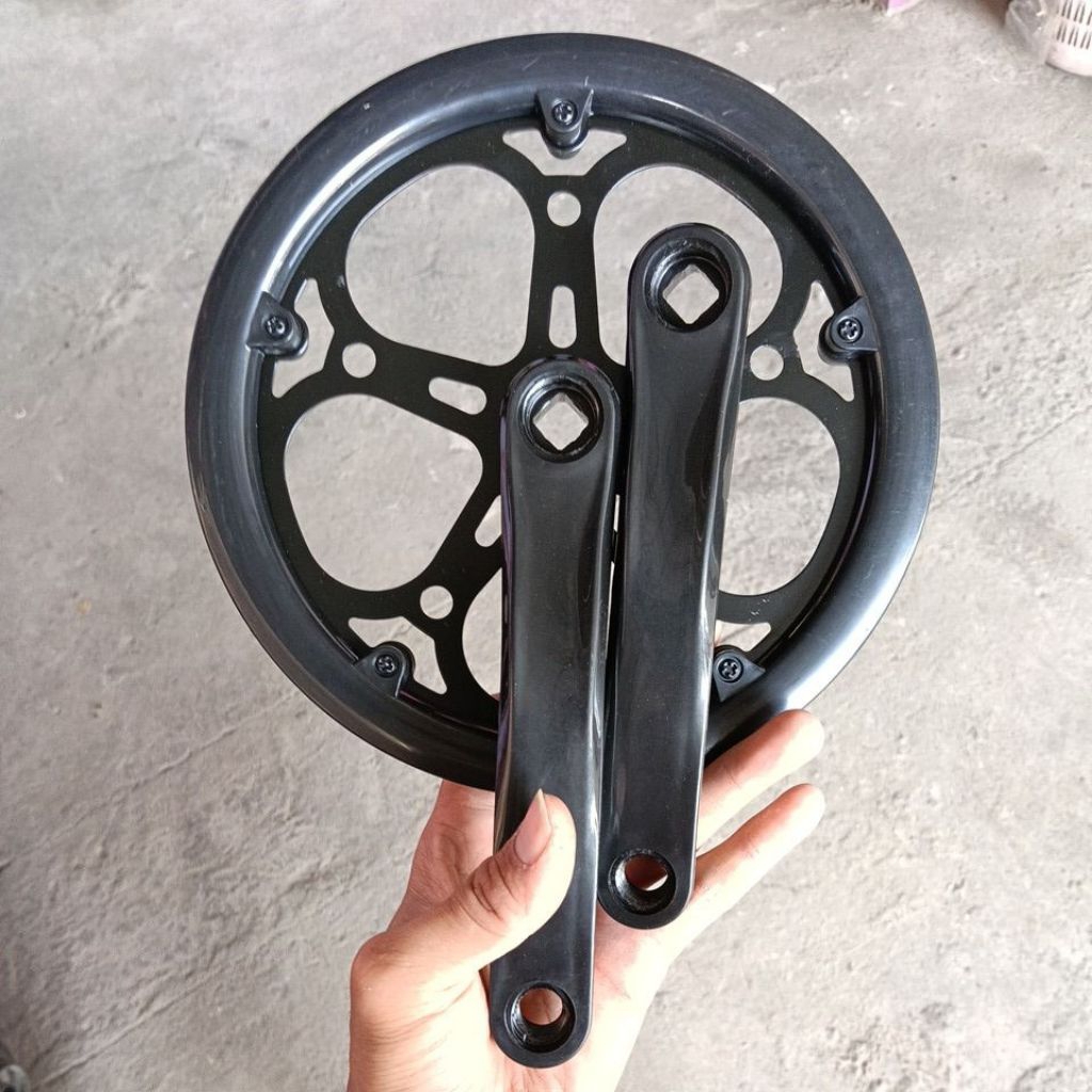 Single Crank 52T Hitam Untuk Sepeda Lipat Minion Minitrek dll