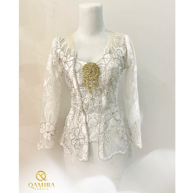 kebaya payet putih