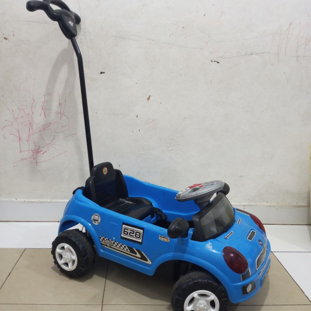 Second Mobilan anak / mobilan anak dorong / mainan anak mobil dorong / mini Cooper anak