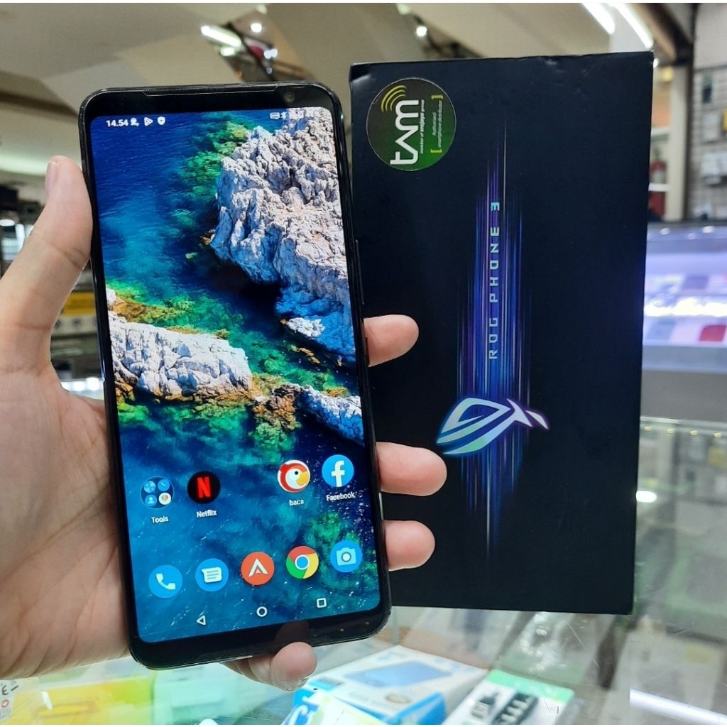 Asus Rog Phone 3 8/128 gB - Black - Bekas Garansi Resmi - Second