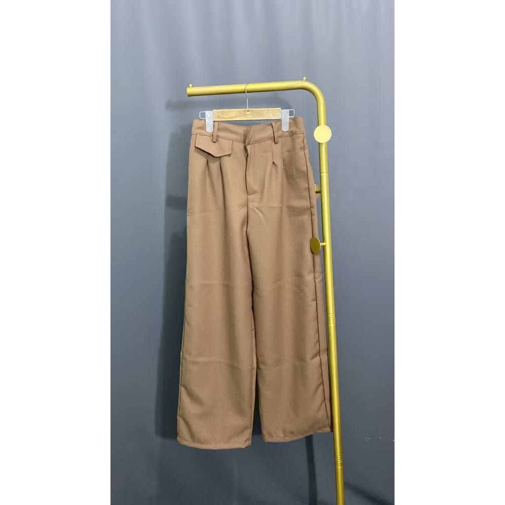 PRELOVED CELANA ORO PANTS